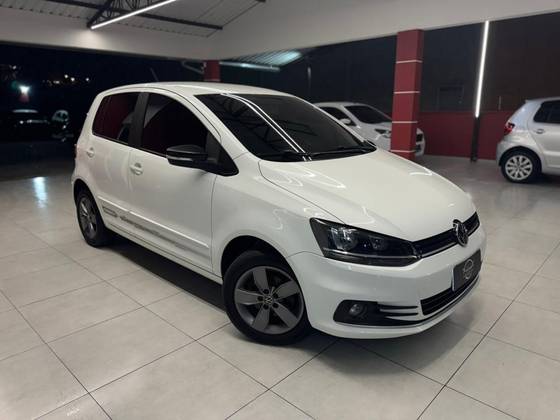 VOLKSWAGEN FOX 1.6 MSI TOTAL FLEX CONNECT 4P I-MOTION